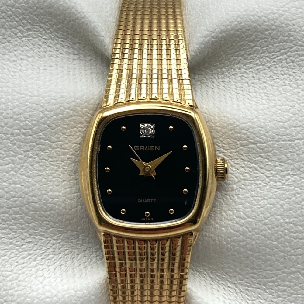 Vintage Gruen Womens Watch 16mm Gold Tone Petite Black Dial New Battery SMALL 6"